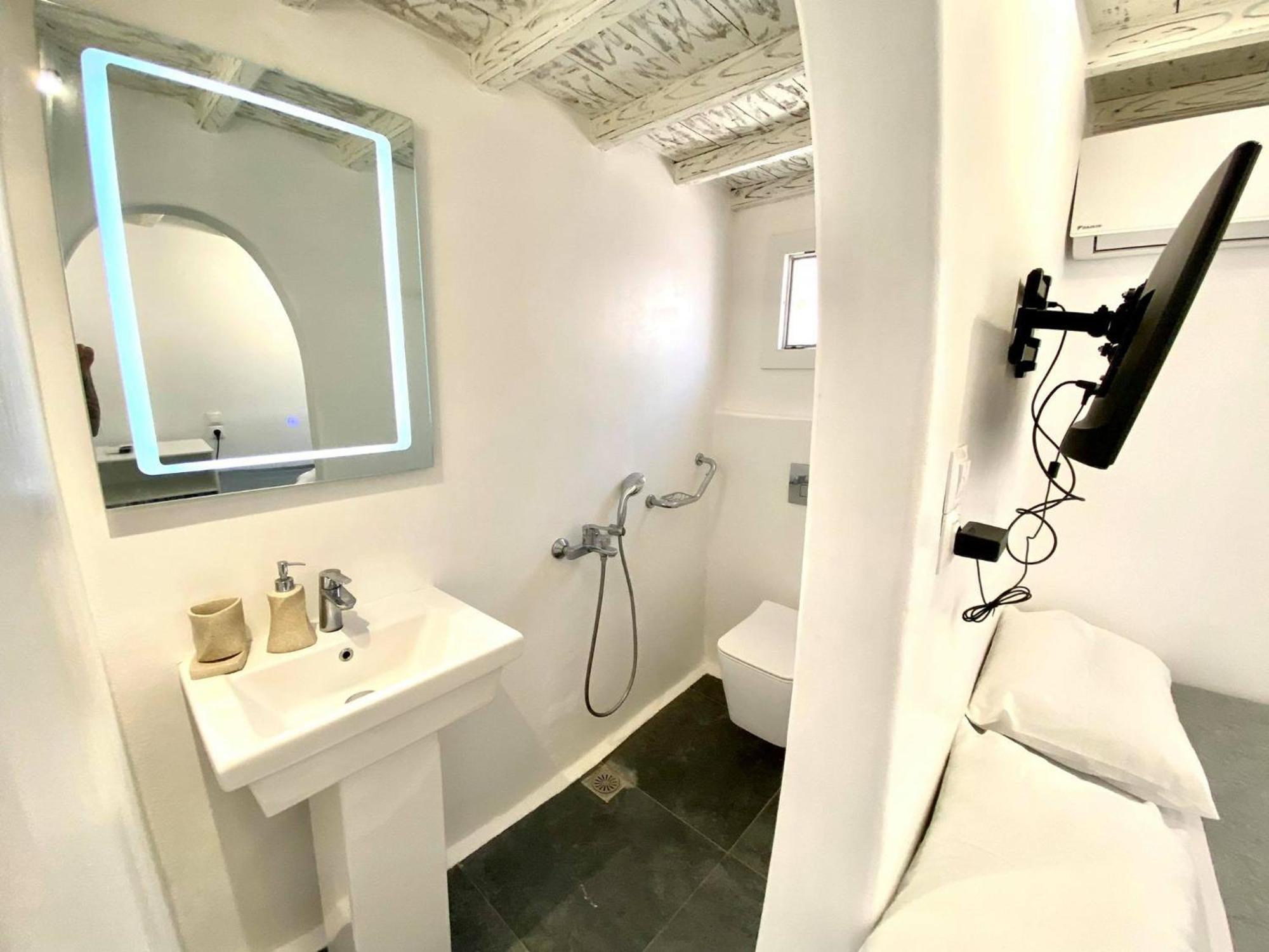 Mykonos Vibes Airport Studios And Apartments Mykonos Town エクステリア 写真